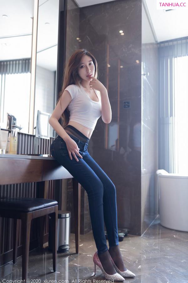 伊思思  [XiuRen]高清写真图 2020.08.05 No.2406 Victoria志玲第2张图片